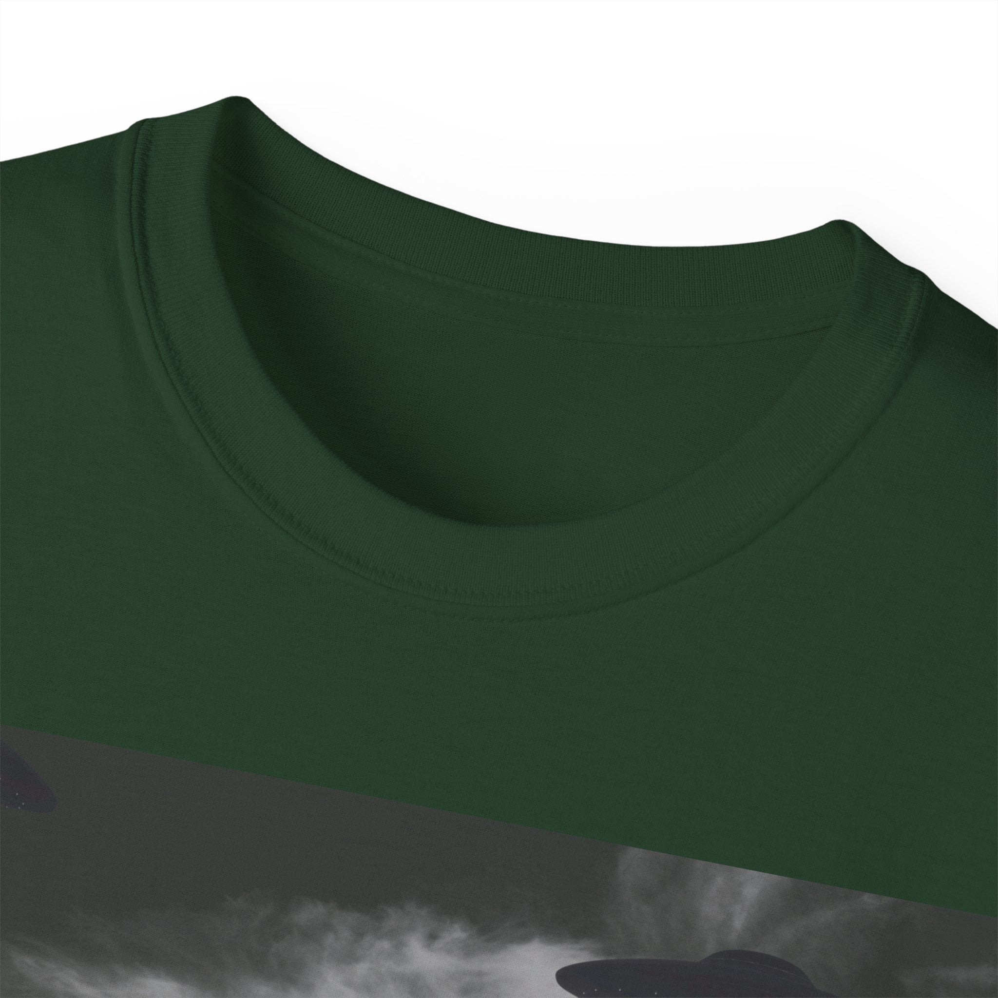 Seflie Cat/Alien Invasion Tee