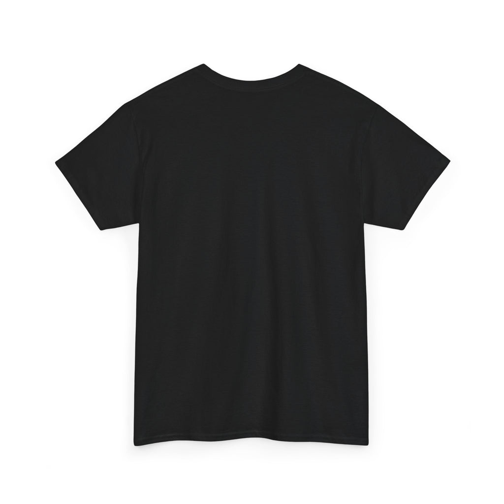 Golden Retriever Design T-shirt - Playful Joy