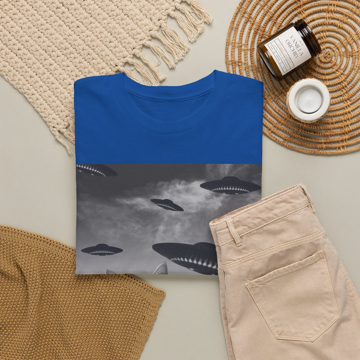 Selfie Cat Alien Invasion T-Shirt – unisex t-shirt by PrintMyDream