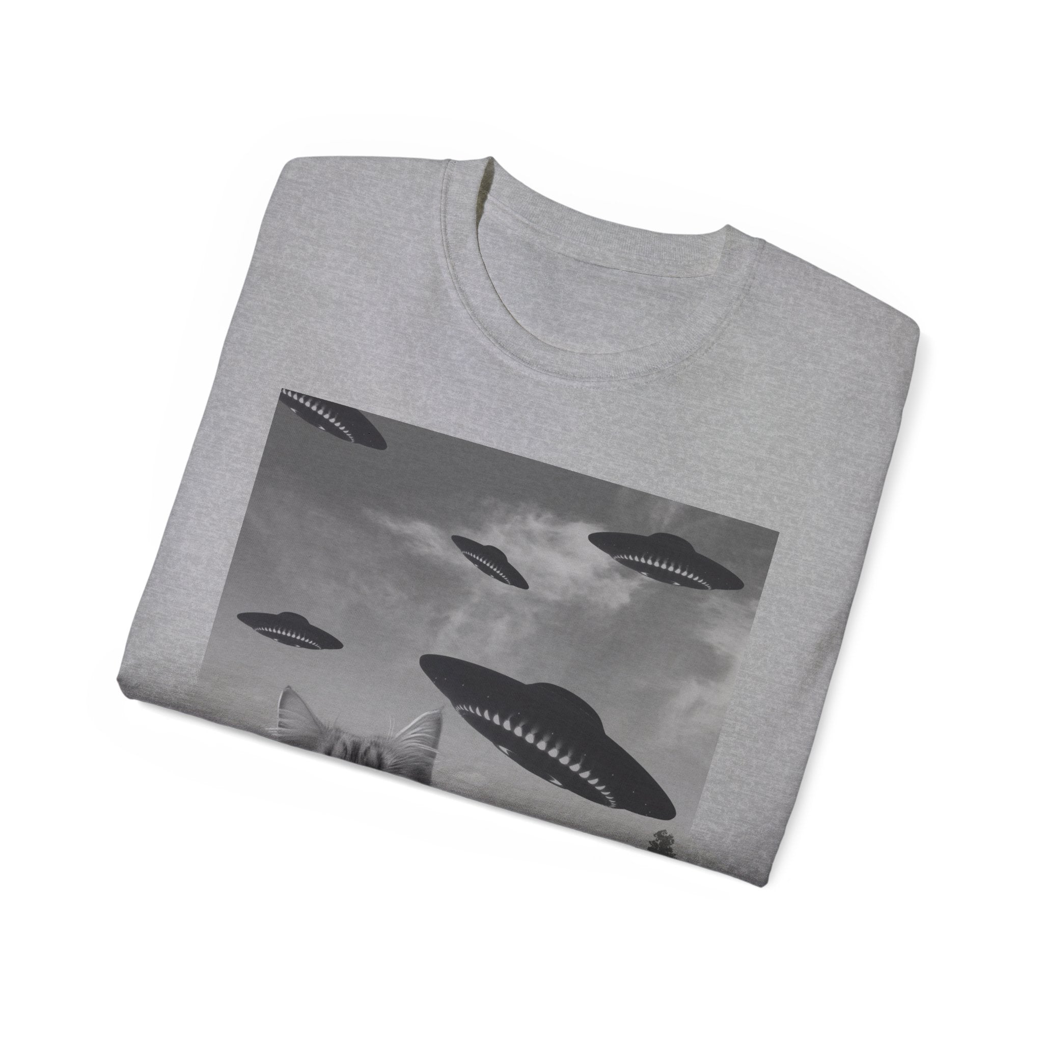 Seflie Cat/Alien Invasion Tee