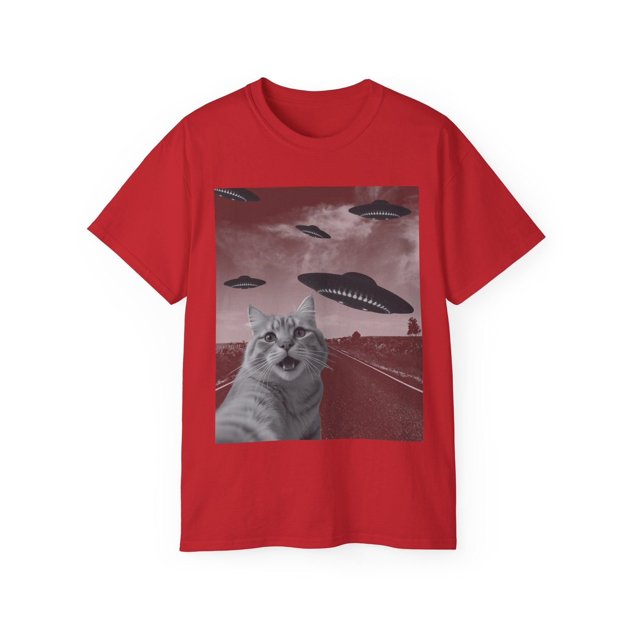 Seflie Cat/Alien Invasion Tee